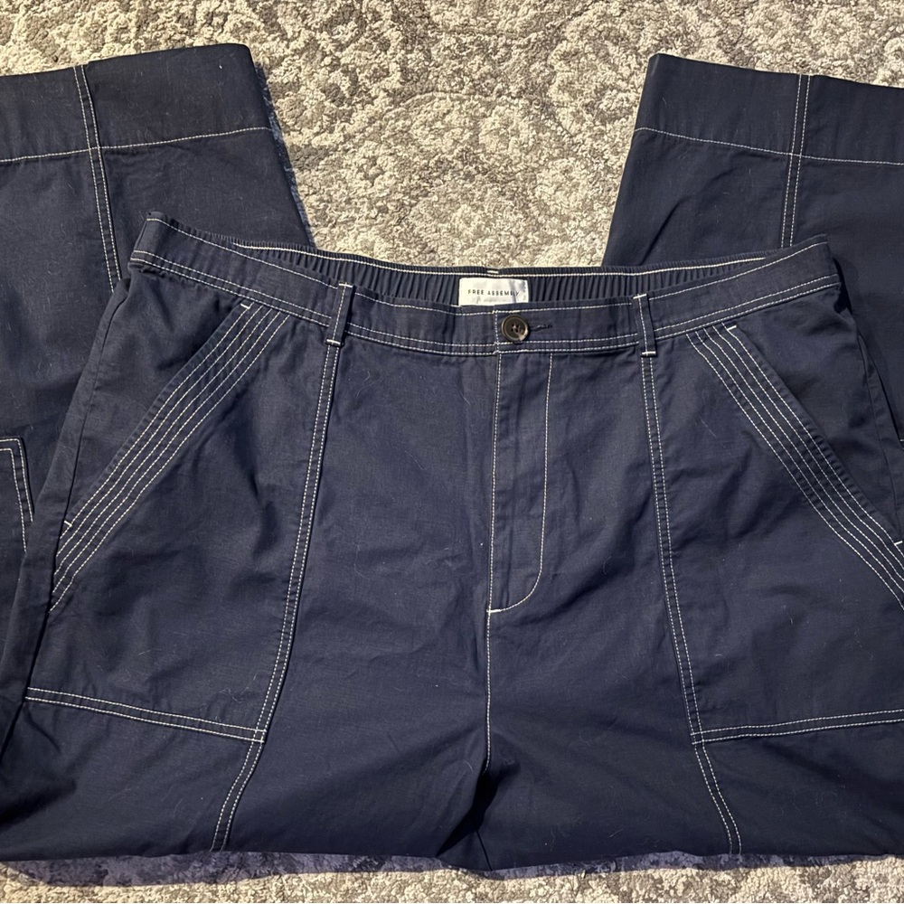 Free Assembly Blue Pants w/White Stitching. Women’s size XXXL New without tags